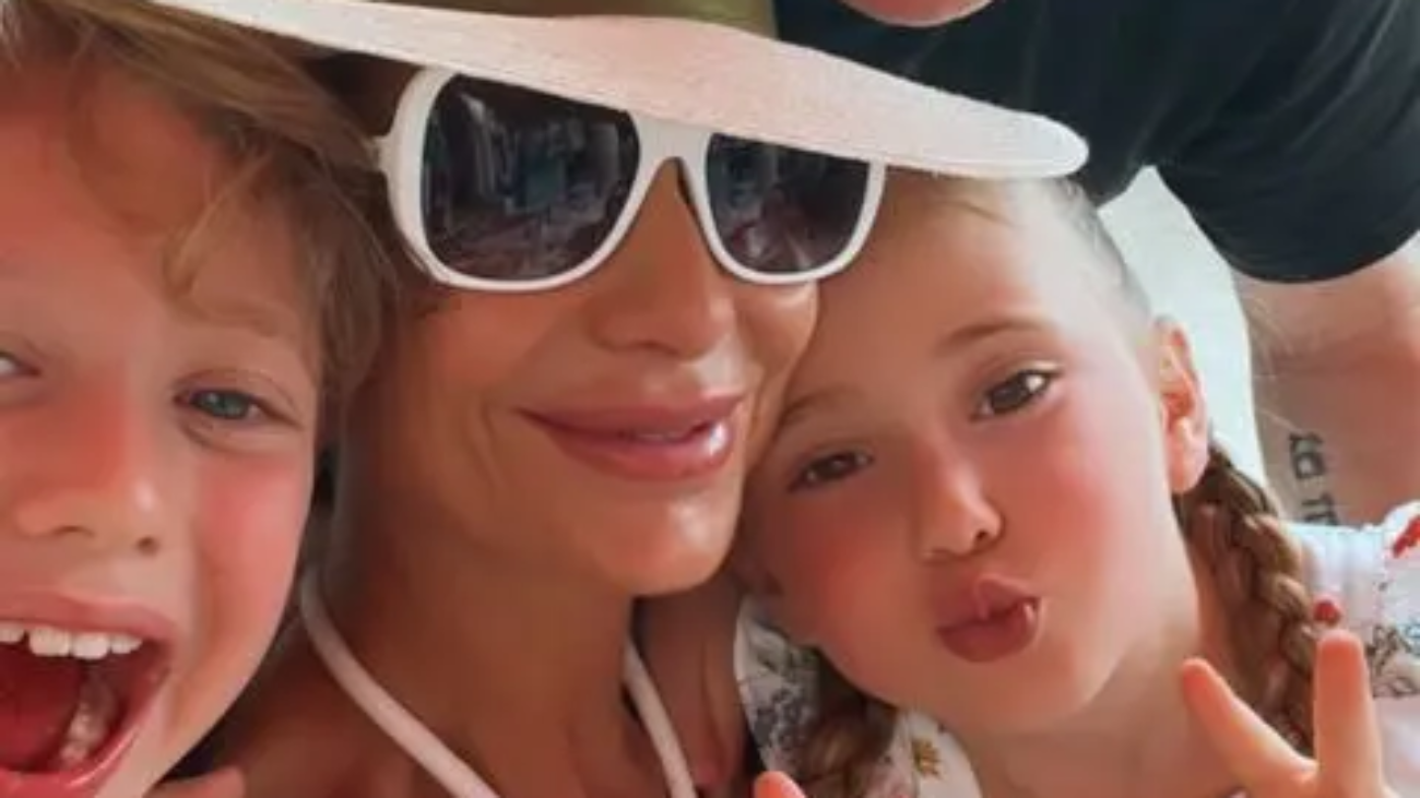 dorit-kemsley-wishes-estranged-husband-88256553