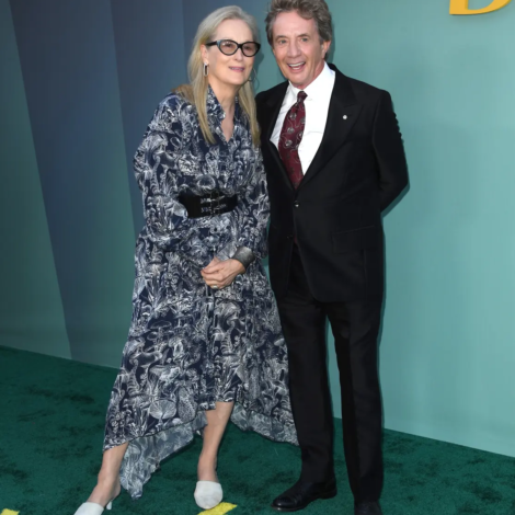 meryl-streep-martin-short-arrives-88172551_b673f0